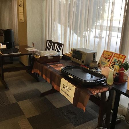 Hotel Tsubame Hills Екстер'єр фото