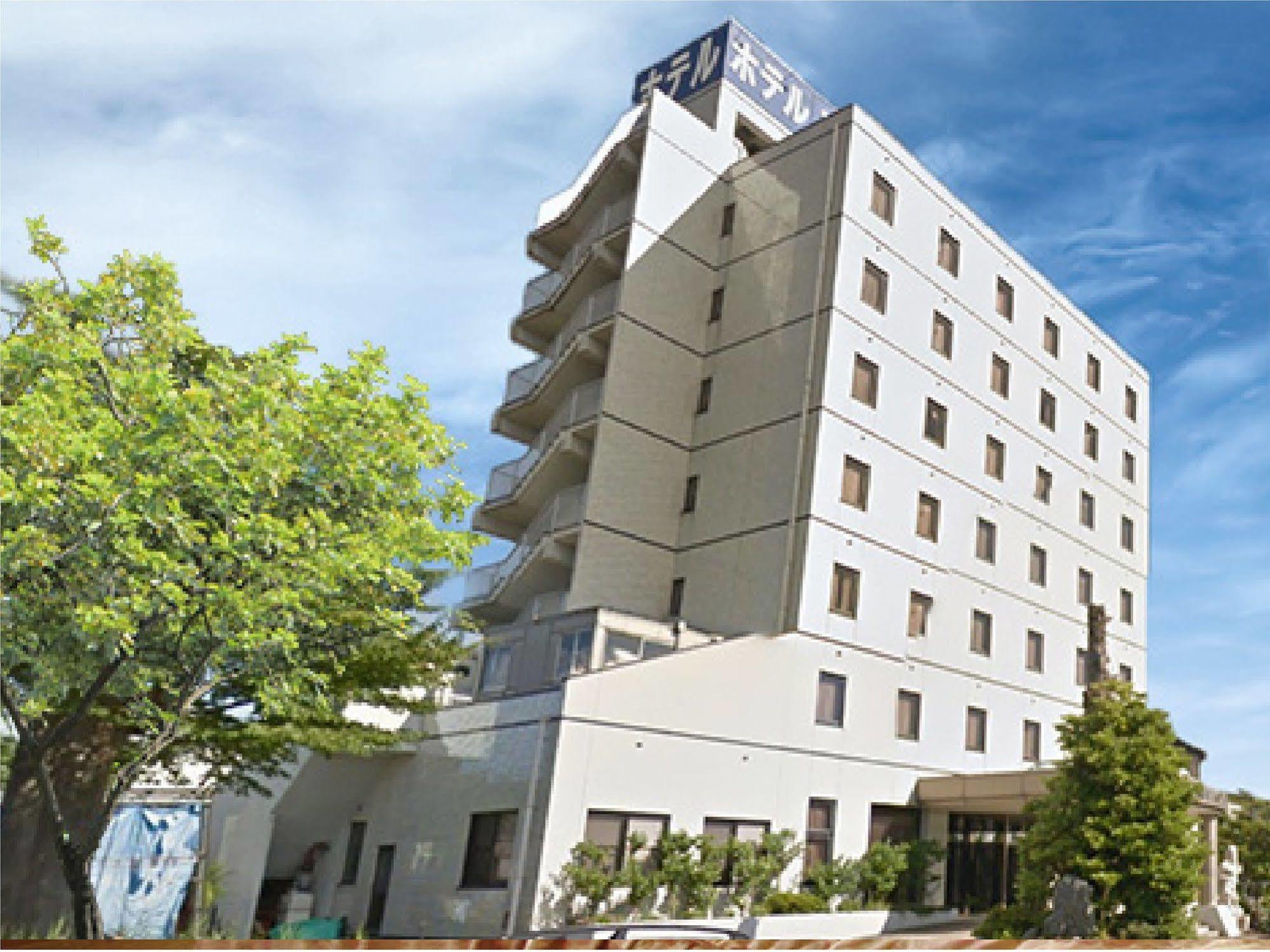 Hotel Tsubame Hills Екстер'єр фото
