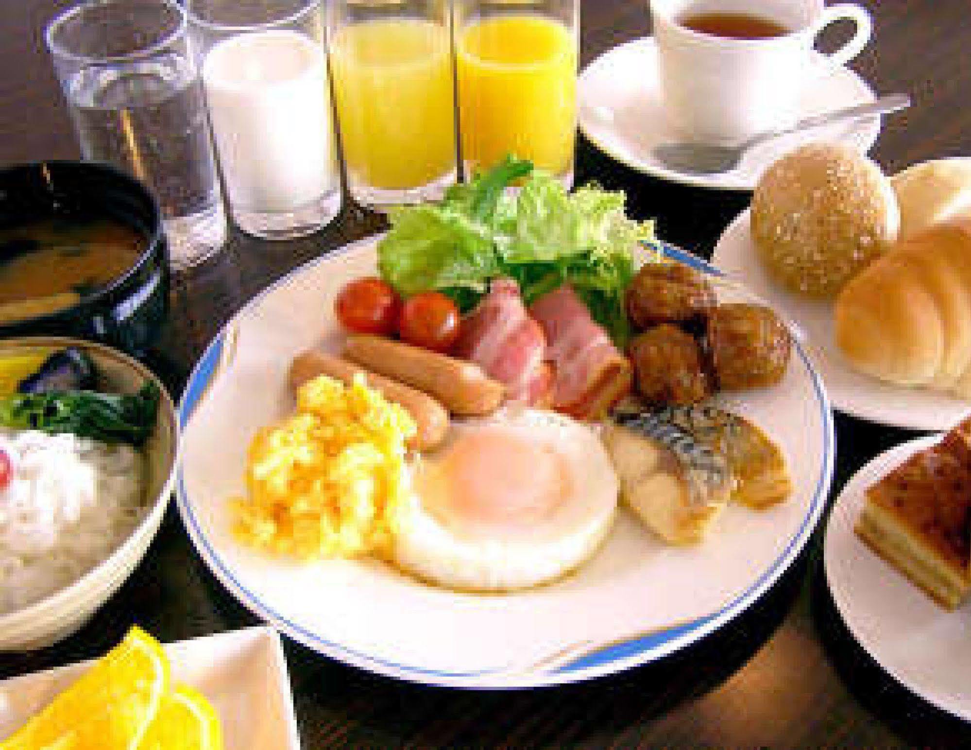 Hotel Tsubame Hills Екстер'єр фото